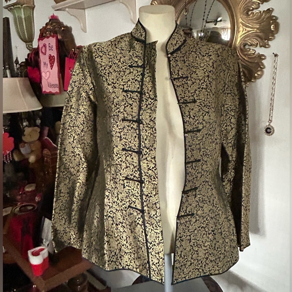 Vintage Oriental Black & Gold Jacket - Picture 3 of 10